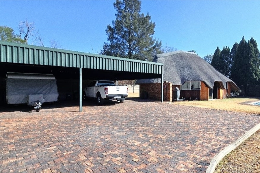 3 Bedroom Property for Sale in Vaalpark Free State